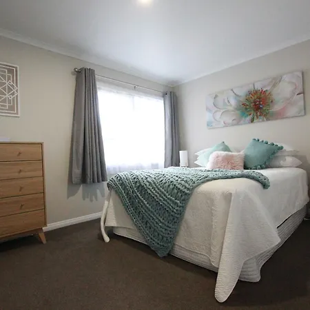 Rose Apartments Unit 1 Central Rotorua-Accommodation&Spa Exterior photo