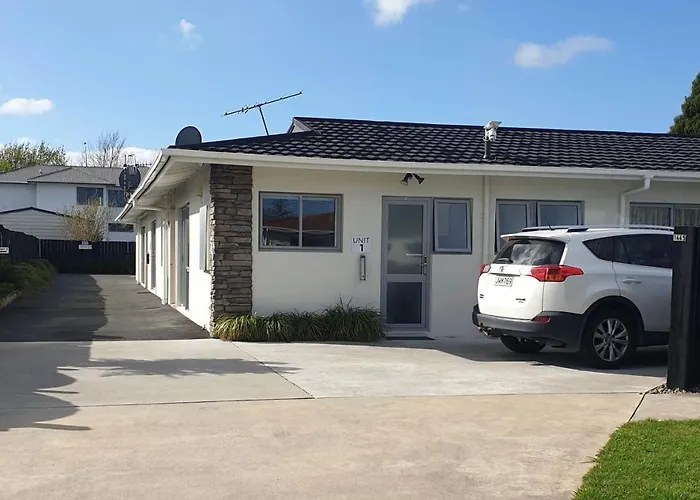 Rose Apartments Unit 1 Central Rotorua-Accommodation&Spa